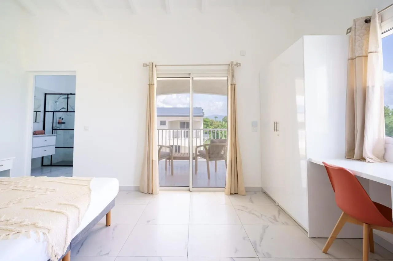 Villa Des Pentas - Chaleureuse Villa Moderne Avec Piscine Baie-Mahault Guadeloupe